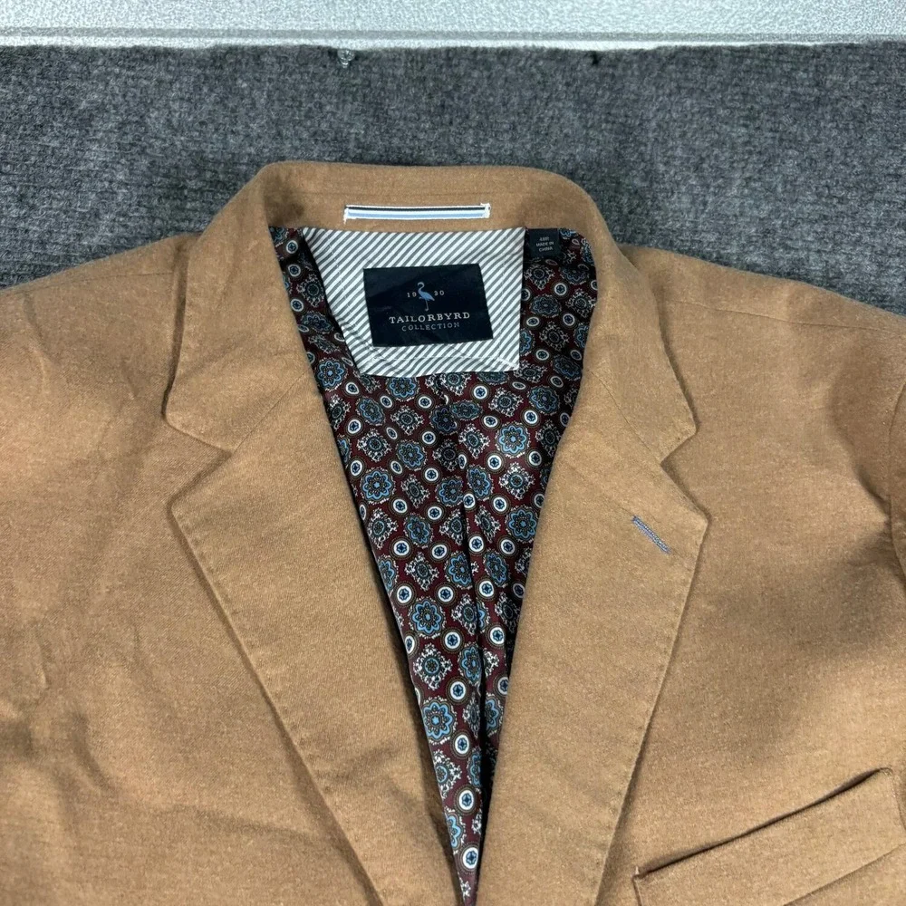 Tailorbyrd Collection Sport Coat Mens 48R Tan Excellent Patch Pocket 2-Button